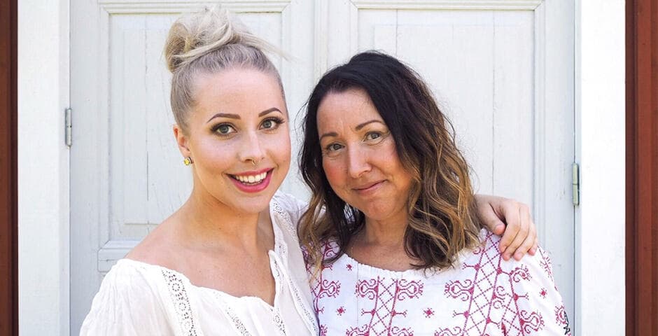 Porträtt av Anette och sin dotter Amanda.