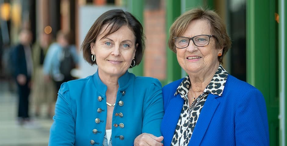 Porträtt av Madeleine och Alexandra Gylling.