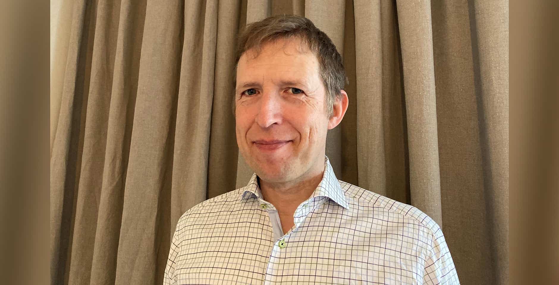 Porträtt av Mikael Tiger.