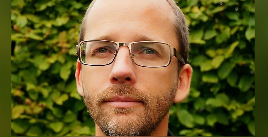 Porträtt av Oskar Hansson.