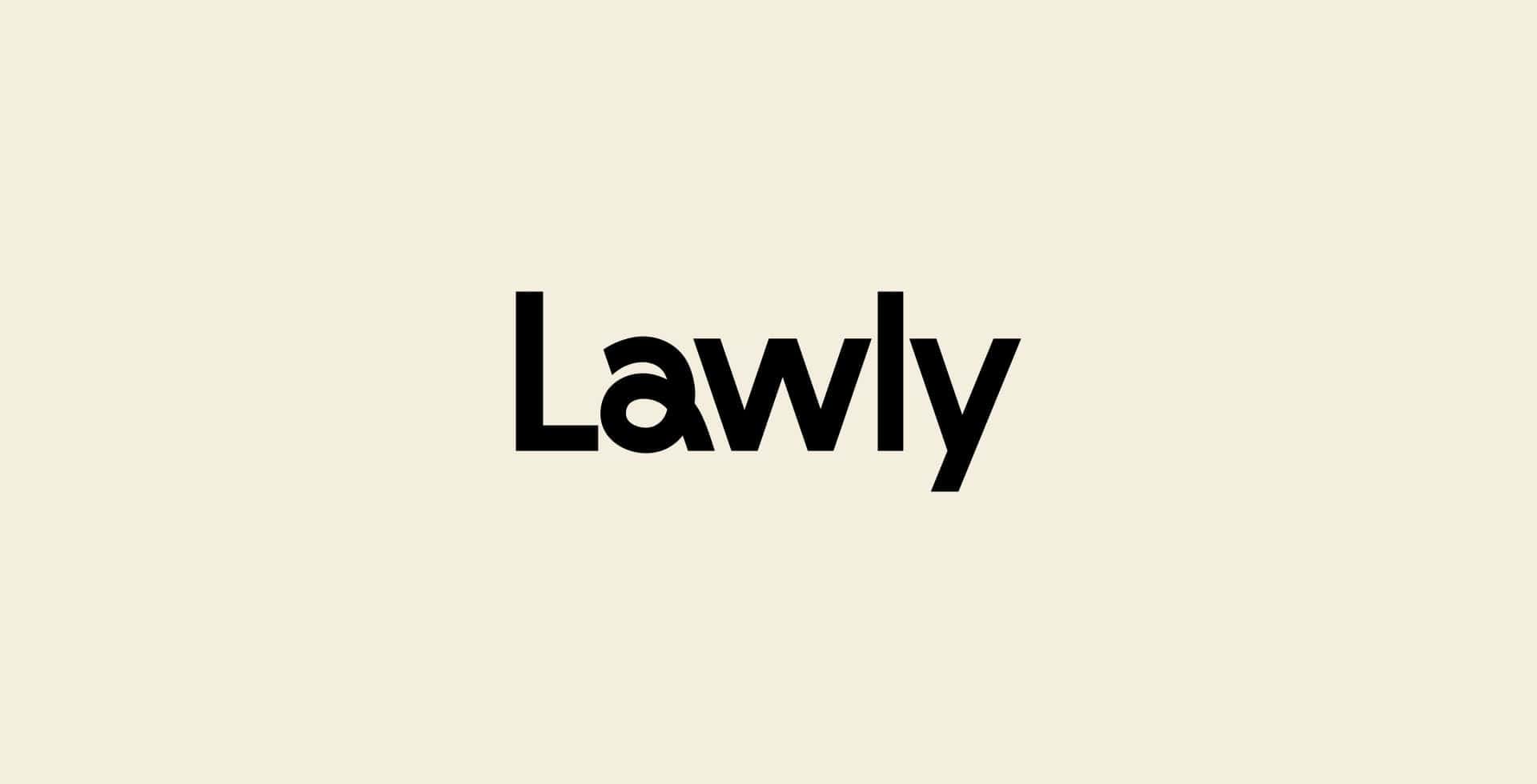 Lawlys logotyp mot beige bakgrund.